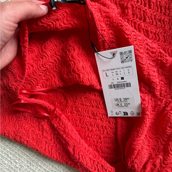 Zara TEXTURED ASYMMETRIC DRESS size Large - Picture 5 of 6